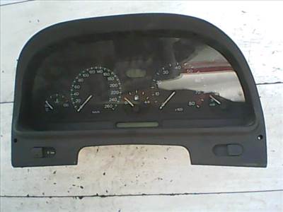 LANCIA KAPPA Kilométeróra