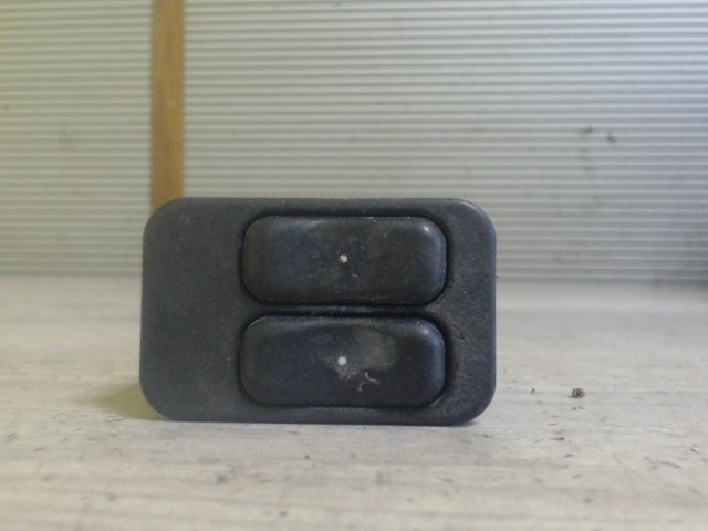 OPEL ASTRA G 97-04 Bal első ablakemelő kapcsoló 1. kép