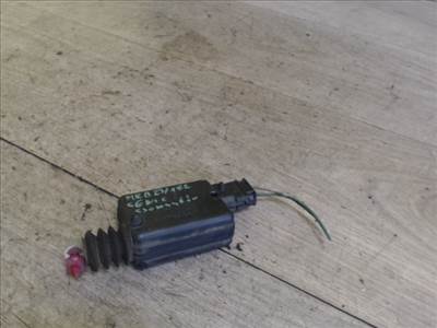 RENAULT MEGANE SCENIC 99-03 Csomagtérajtó központi zár motor