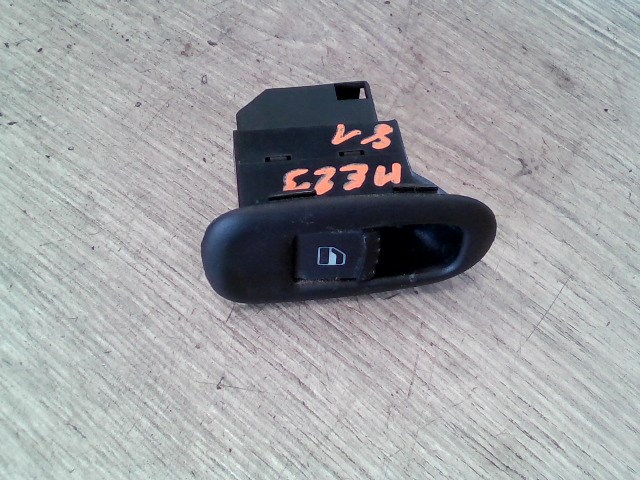 SEAT Toledo 1999.04.01-2004.09.30 Ablakemelő kapcsoló pozíció független 1. kép