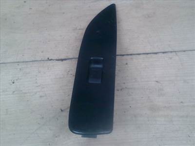 SUZUKI SWIFT 96-05 Jobb első ablakemelő kapcsoló