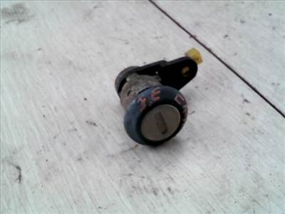 TATA INDICA Jobb első ajtó dugózár