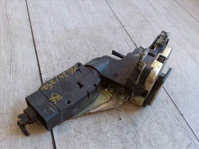 VOLVO V40 Bal első ajtó zárszerkezet központi záras