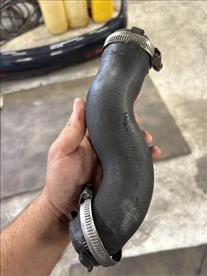 Audi Q7 (4L) turbócső 