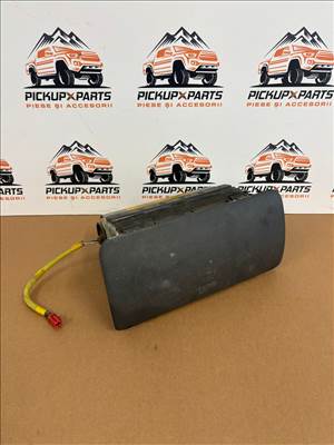 Utasoldali műszerfal légzsák Mitsubishi L200