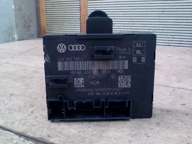 AUDI A6 2014.10.01-18.05.31 Jobb hátsó ajtó vezérlőegység DCU modul 1. kép