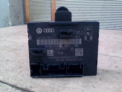 AUDI A6 2014.10.01-18.05.31 Jobb hátsó ajtó vezérlőegység DCU modul