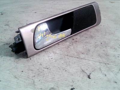AUDI A6 97-04 Bal hátsó belső kilincs