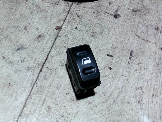 CITROEN XSARA PICASSO 04- Jobb első ablakemelő kapcsoló 1. kép
