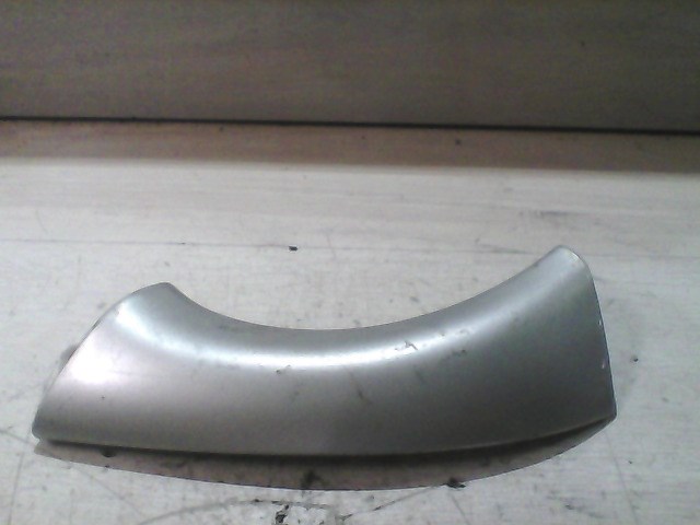 DAEWOO MATIZ 01-05 Bal fényszóró alatti bajusz díszléc 1. kép