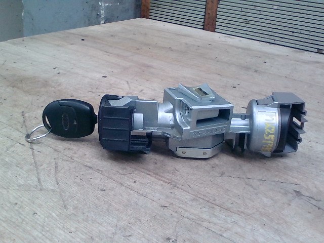 FORD C-MAX 03.06-07.03 Gyújtáskapcsoló 1. kép