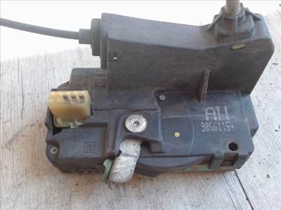 OPEL ASTRA G 97-04 Jobb első ajtó zárszerkezet központizáras