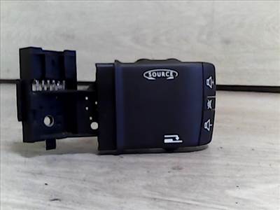 RENAULT MEGANE 02-05 Autórádió kezelőegység