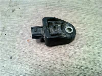 SUZUKI Celerio 2014.03.01- Légzsák szenzor