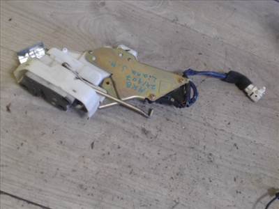 SUZUKI LIANA Jobb hátsó ajtó zárszerkezet központi záras