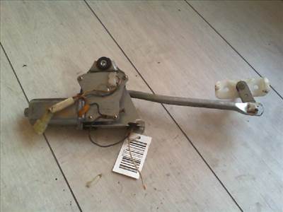 SUZUKI SWIFT 96-05 Ablaktörlő motor hátsó