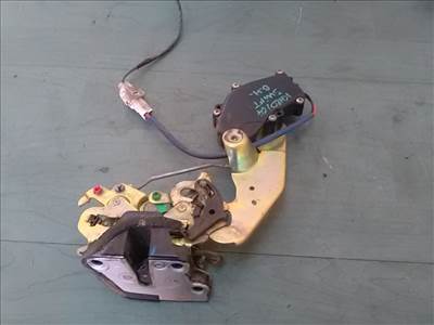 SUZUKI SWIFT 96-05 Bal hátsó ajtó zárszerkezet mechanikus