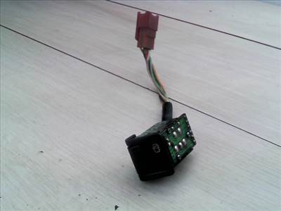 SUZUKI SWIFT 96-05 Hátsó ablaktörlő kapcsoló