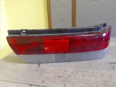 SUZUKI SWIFT 96-05 Jobb hátsó lámpa