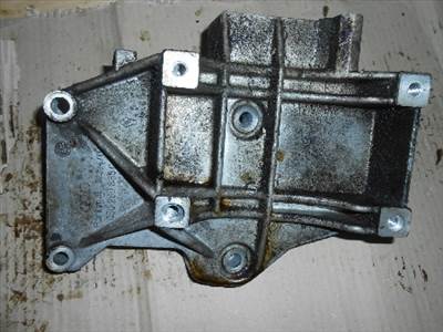 VOLKSWAGEN PASSAT 96.10-00.10 B5 Klíma tartó bak