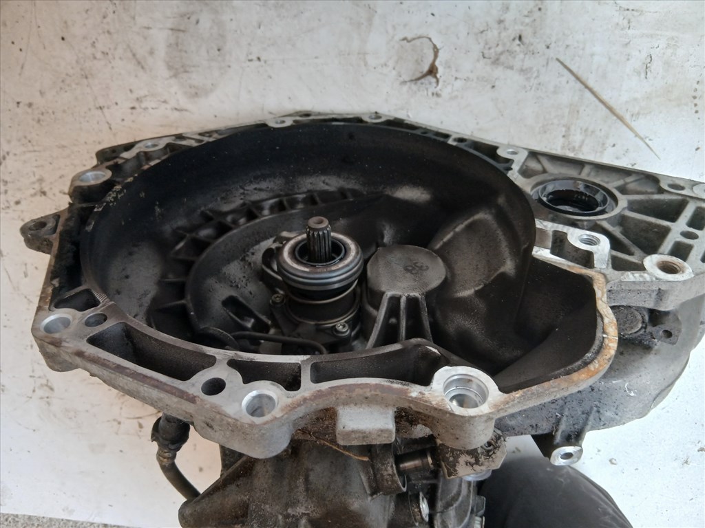 Opel H astra 2004-2014 Váltó 1.4 twinport   Z14xep f13c418 2. kép