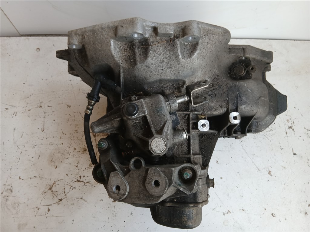 Opel H astra 2004-2014 Váltó 1.4 twinport   Z14xep f13c418 4. kép