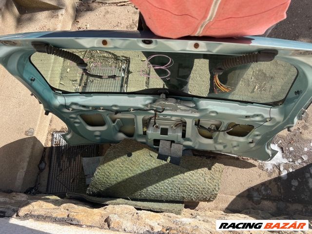 SUZUKI SX4 Csomagtérajtó (Részeivel)  2. kép