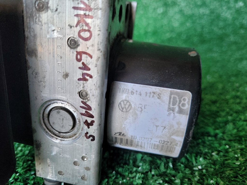 SKODA OCTAVIA II ABS Kocka 1K0907379AK 1k0614117s 3. kép