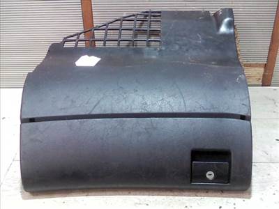 AUDI A4 94-98 Kesztyűtartó