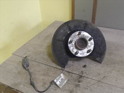 FORD C-MAX 03.06-07.03 Jobb hátsó kerékagy