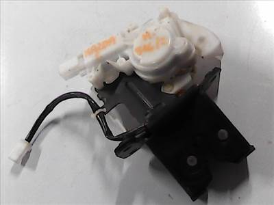 MAZDA 6 05-08 Csomagtérajtó zárszerkezet