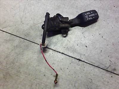 MAZDA PREMACY 99.01-05.10 Rádió kapcsoló