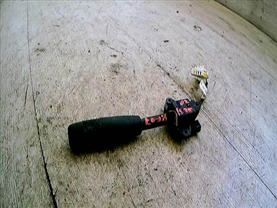 PEUGEOT 607 Sebességváltó gomb