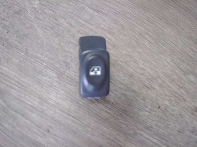 RENAULT MEGANE SCENIC 99-03 Ablakemelő kapcsoló pozíció független 1. kép