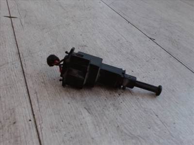 SKODA FABIA 99-07 Féklámpa pedál kapcsoló