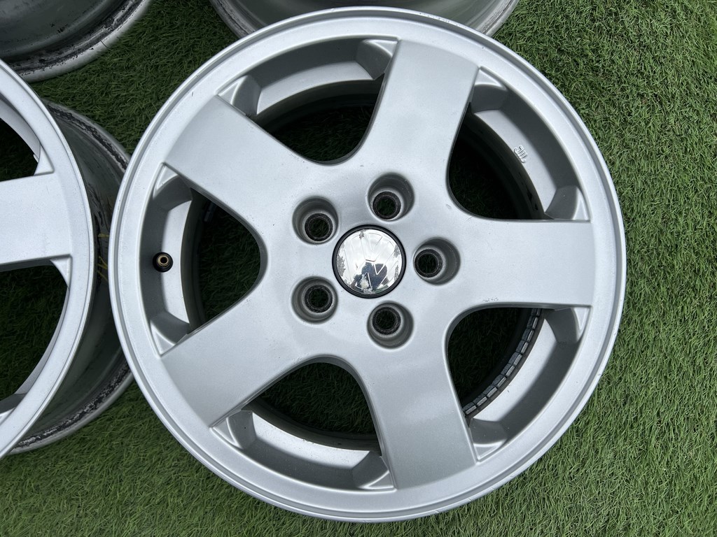 5x100 14" Skoda gyári alufelni 6Jx14h2 ET43 3. kép