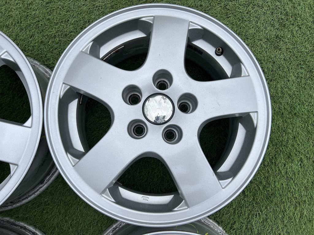 5x100 14" Skoda gyári alufelni 6Jx14h2 ET43 4. kép