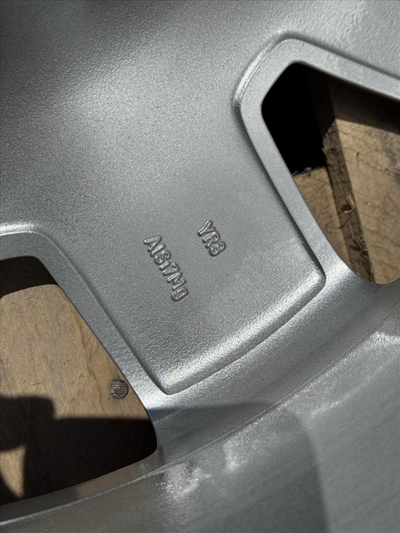 R17 5x112 Original Skoda SuperB 7J ET37 OE 3U0601025  gyári alufelnik felnik  5. kép