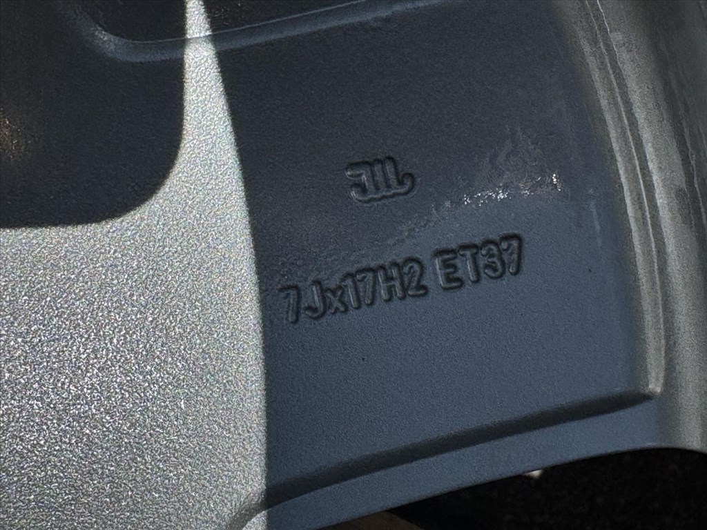 R17 5x112 Original Skoda SuperB 7J ET37 OE 3U0601025  gyári alufelnik felnik  7. kép