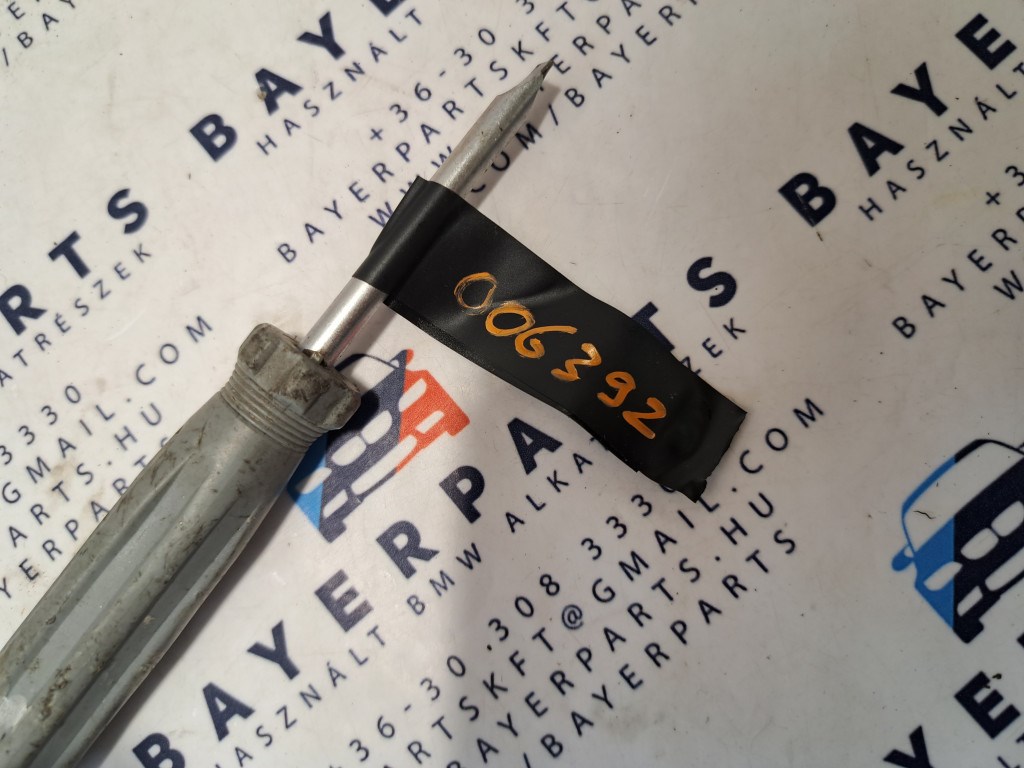 BMW E21 E30 E36 E46 E28 E34 E39 E38 E87 E90 F30 F10 stb. csavarhúzó 3. kép