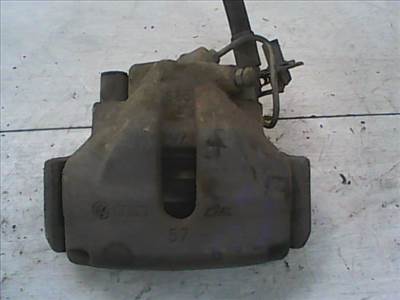 AUDI A4 94-98 Jobb első féknyereg munkahengerrel