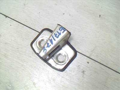 AUDI A4 98-01 Zárütköző