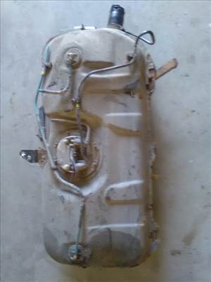 CITROEN XANTIA Üzemanyagtank