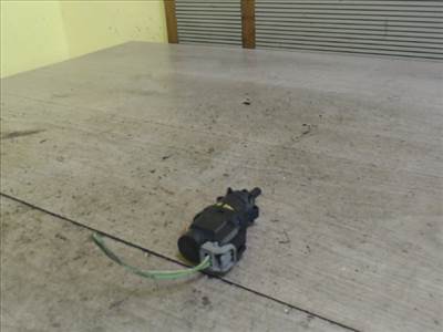 FORD FIESTA 05-08 VAN Féklámpa pedál kapcsoló