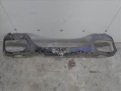 MARUTI 800 Homlokfal zárhíd