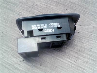 MAZDA 626 97.08-00.07 Bal hátsó ablakemelő kapcsoló