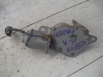 MAZDA E2200 Ablaktörlő motor hátsó