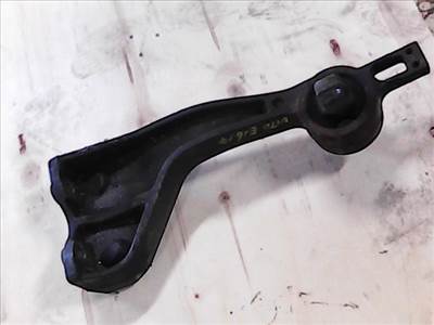 MERCEDES VITO 03-10 Differenciálmű tartóbak