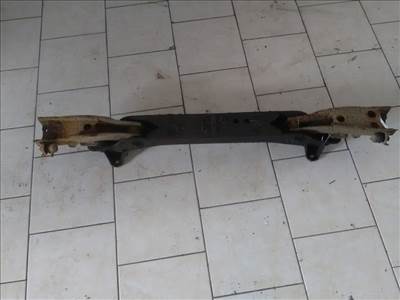 MITSUBISHI L400 Első bölcső futóműtartó segédkeret