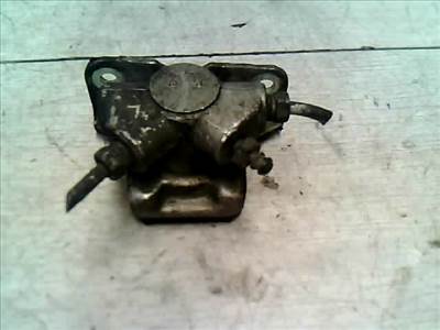 NISSAN PICKUP 1985.09-1998.02 Fékcső elosztó